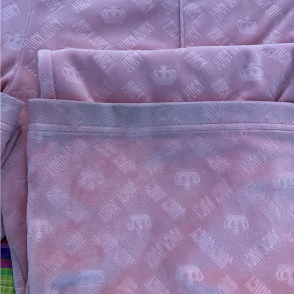 Juicy Couture Pink Monogram Velour Lounge Set - XL - Picture 7 of 9
